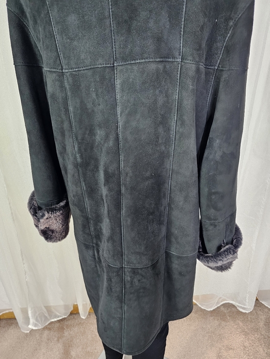 Jekel Vintage Black Sheepskin Suede Shearling Coat with Fur Lining Size 12 - Picture 8 of 12